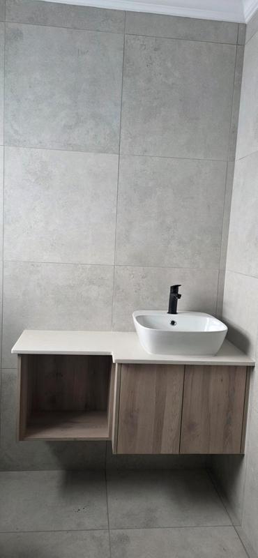 3 Bedroom Property for Sale in Outeniquasbosch Western Cape